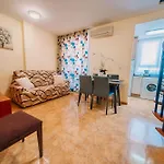 Atico Duplex Con Piscina Marcolina アパート *