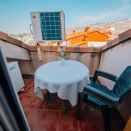 Atico Duplex Con Piscina Marcolina Διαμέρισμα