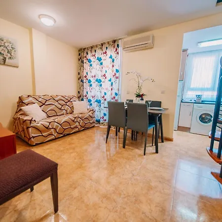 Atico Duplex Con Piscina Marcolina Апартаменты *