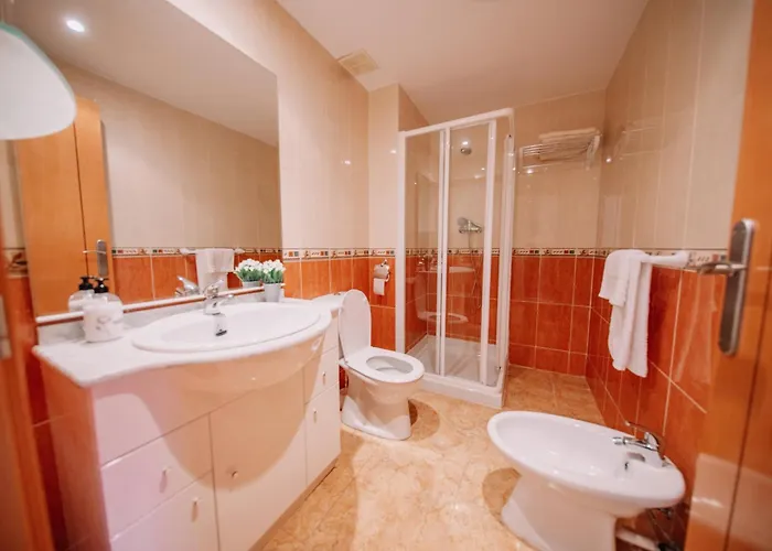 Atico Duplex Con Piscina Marcolina 아파트